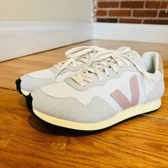 VEJA Women's SDU Low Top Sneakers Size US 8 BRAND NEW - Picture 9 of 16
